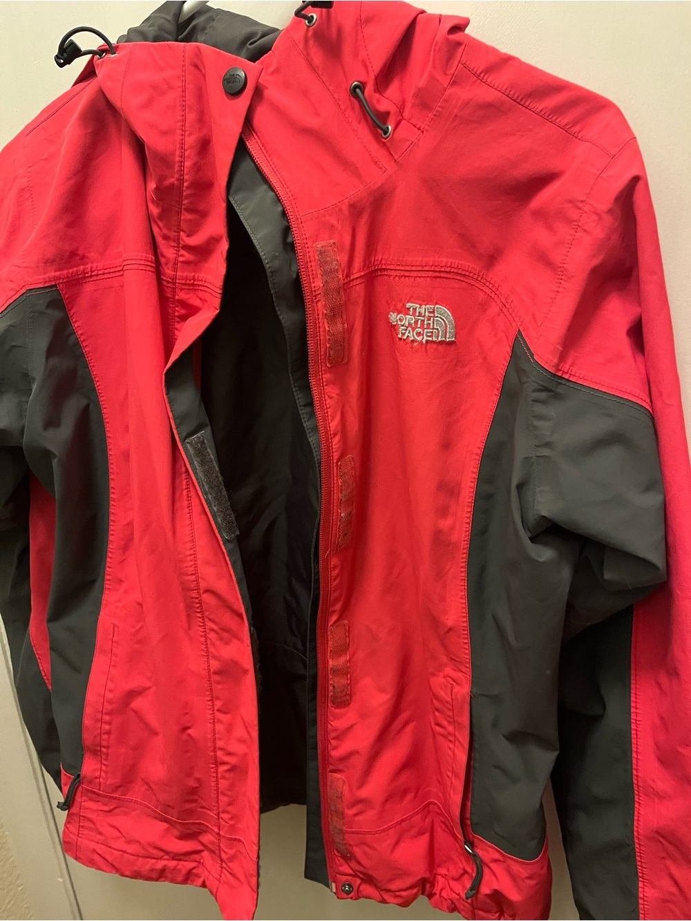 The North Face coral and gray Hooded Shell Jacket - Picture 2 of 6